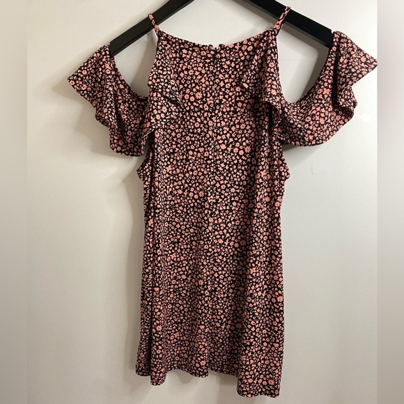 Michael Kors - Floral off the shoulder cold shoulder top - Medium - Picture 2 of 5